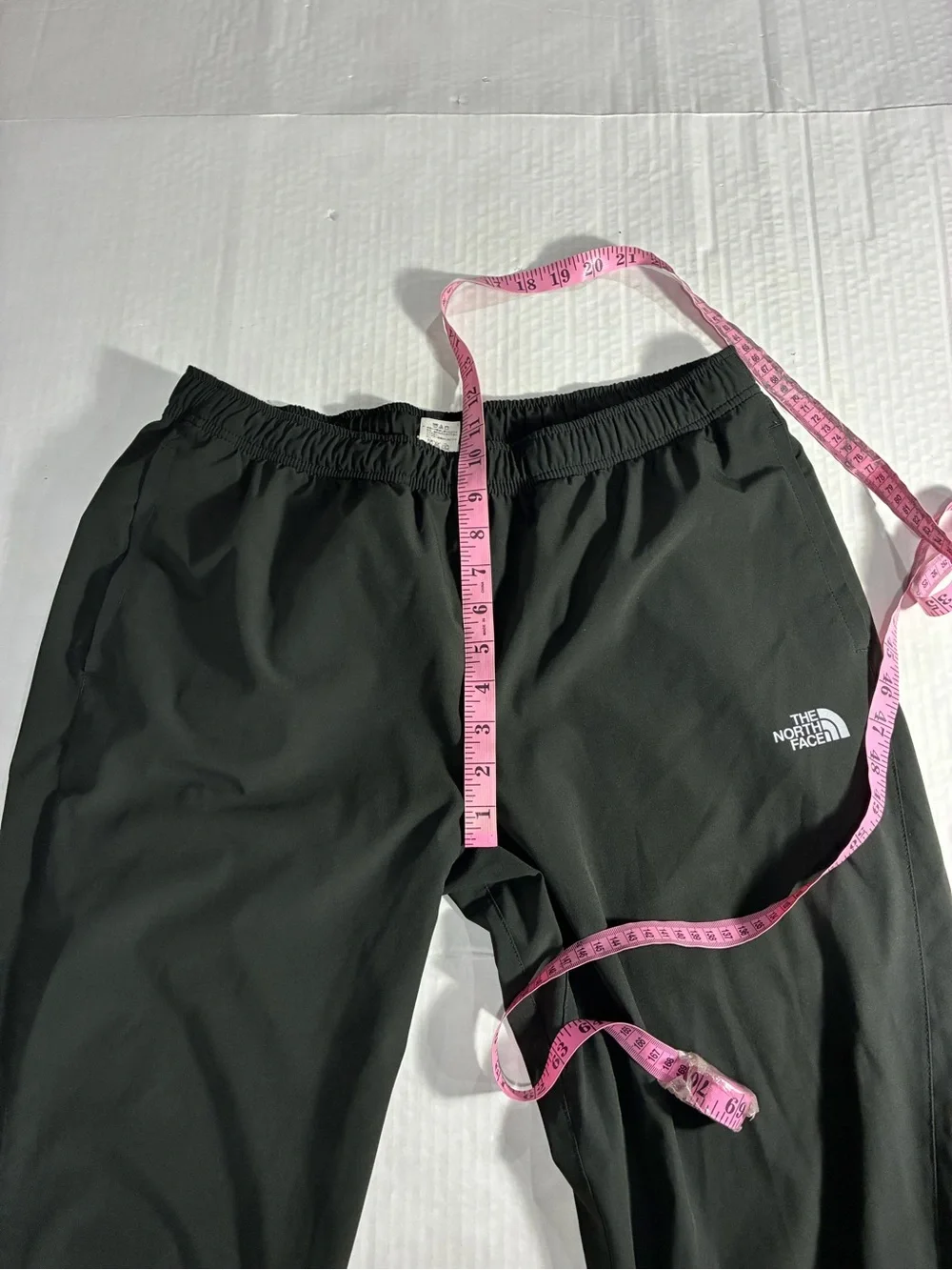 THE NORTH FACE MENS LIGHTWEIGHT FLIGHT SERIES TRACK PANT